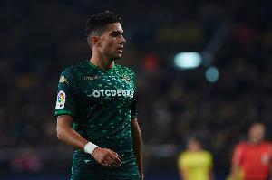 11851